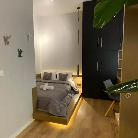 Central Spot * Thessalonique